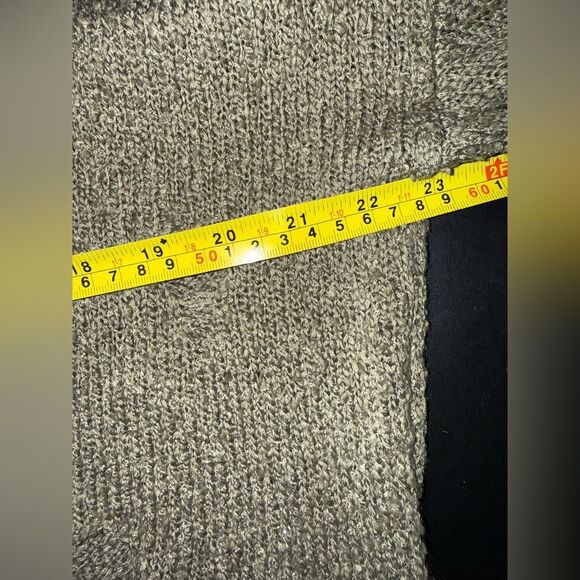 Fate Olive Green Loose Knit Distressed Grunge Pullover Sweater Size Large EUC - Picture 7 of 8